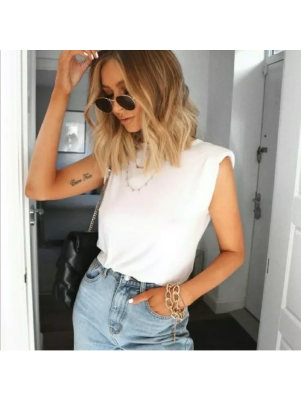 Zara Black and White Shoulder-Pad Tank Tops - Picture 8 of 8